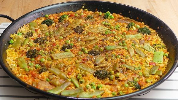 Delicioso arroz con verduras.